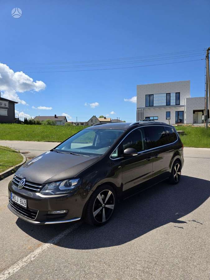 Volkswagen Sharan, 2.0 l., Минивэн