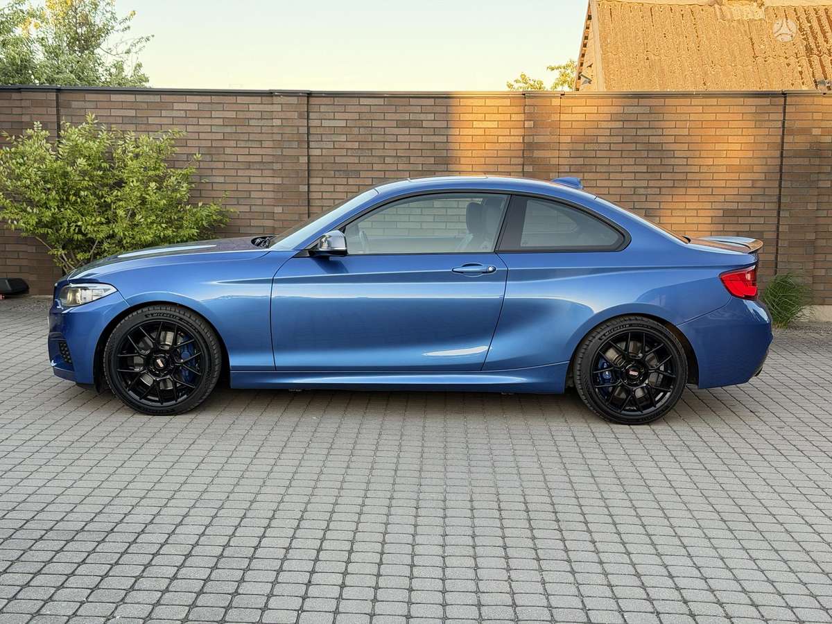 BMW M240, 3.0 l., coupe