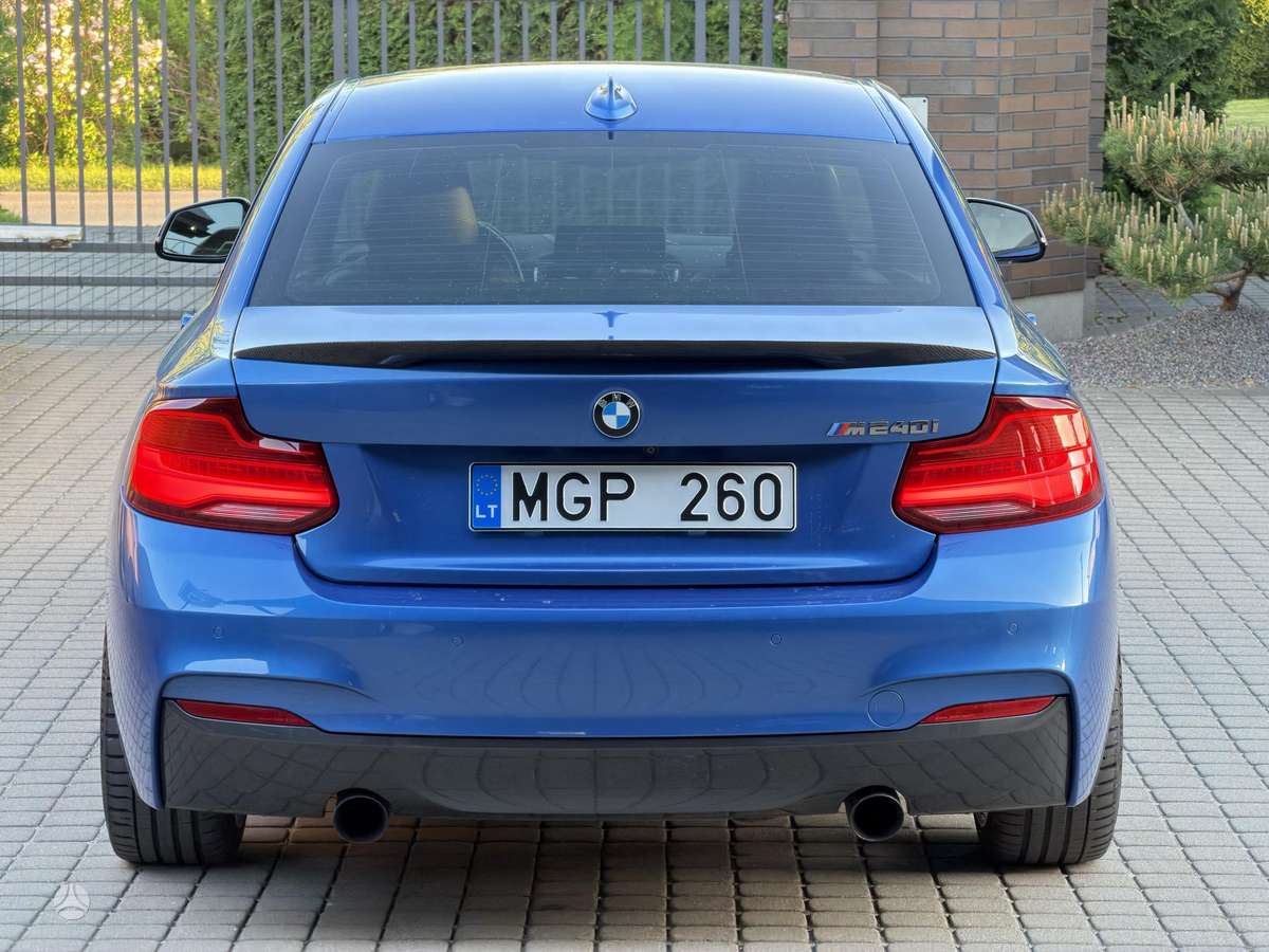BMW M240, 3.0 l., coupe