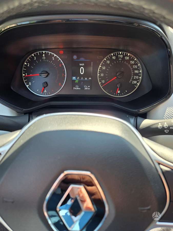 Renault Clio, 1.0 l., hatchback