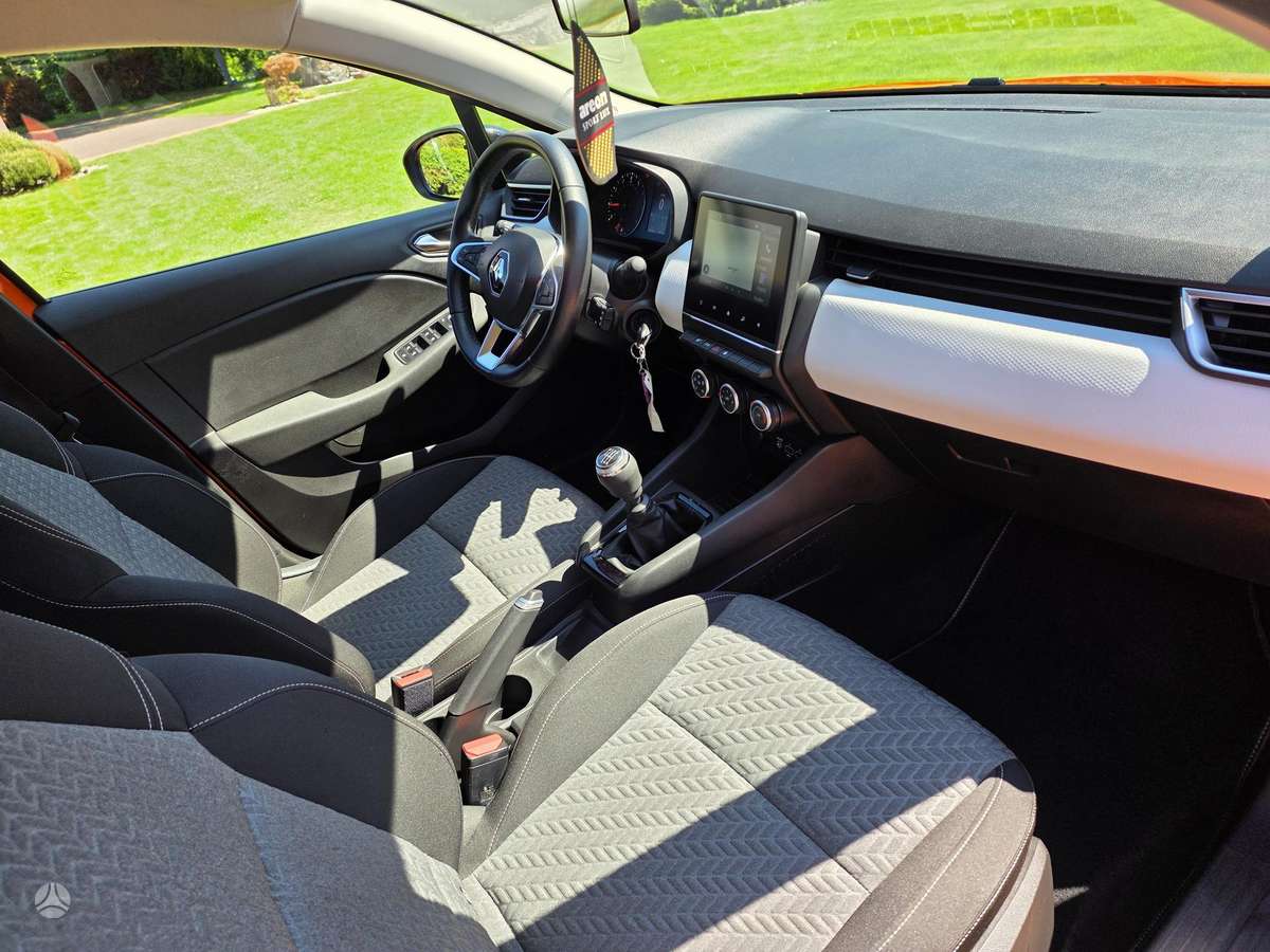 Renault Clio - 5