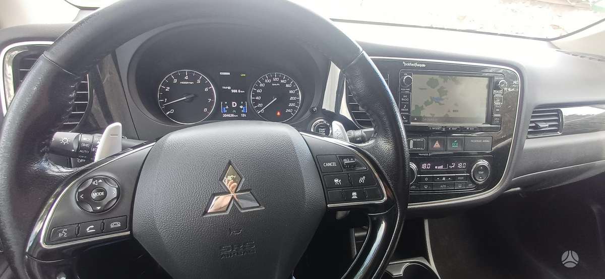 Mitsubishi Outlander, 2.0 l., Минивэн