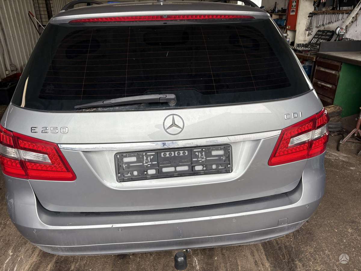 Mercedes-Benz E250 37068366700