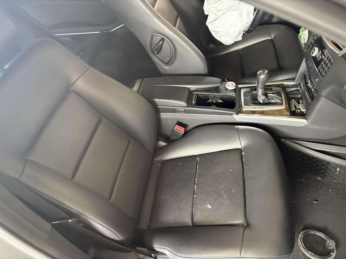 Mercedes-Benz E250 37068366700