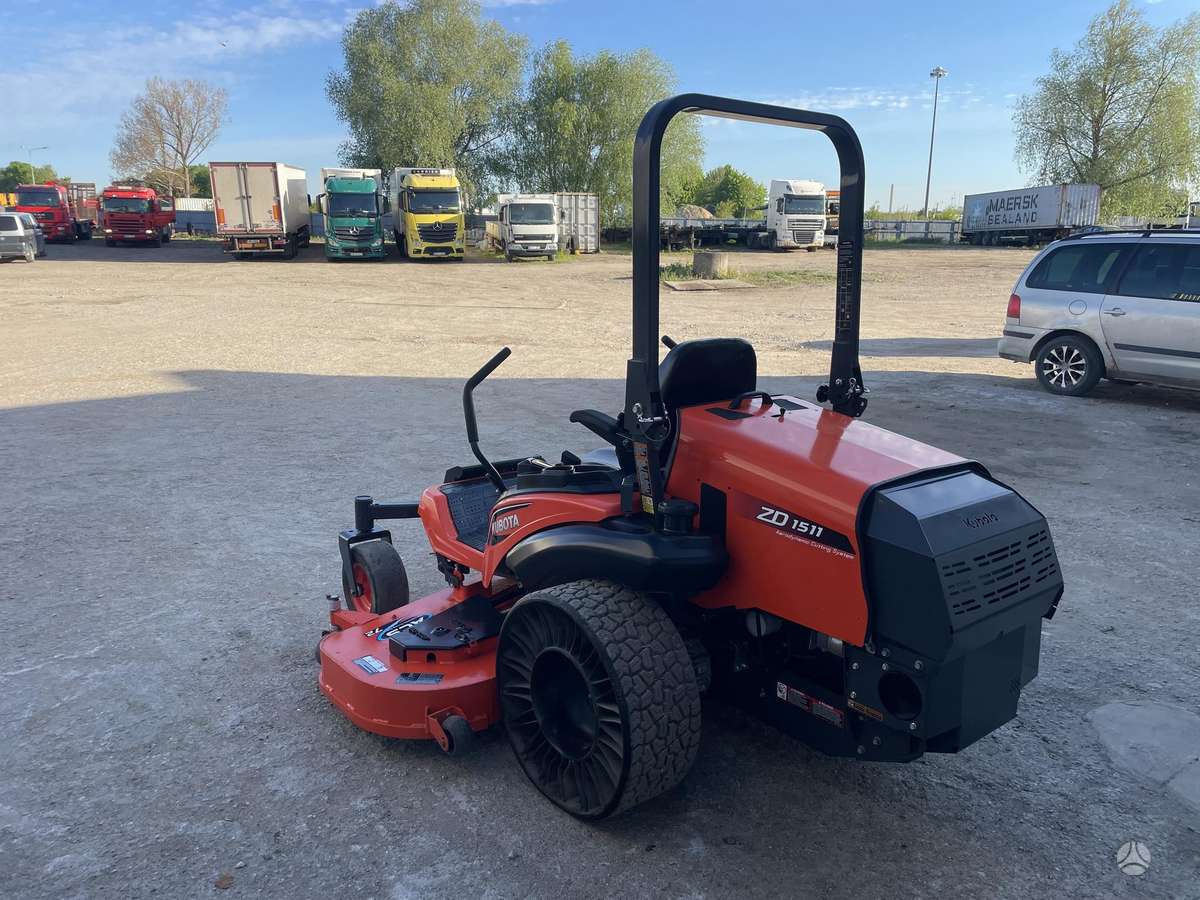 Kubota ZD1511, sodo traktoriai
