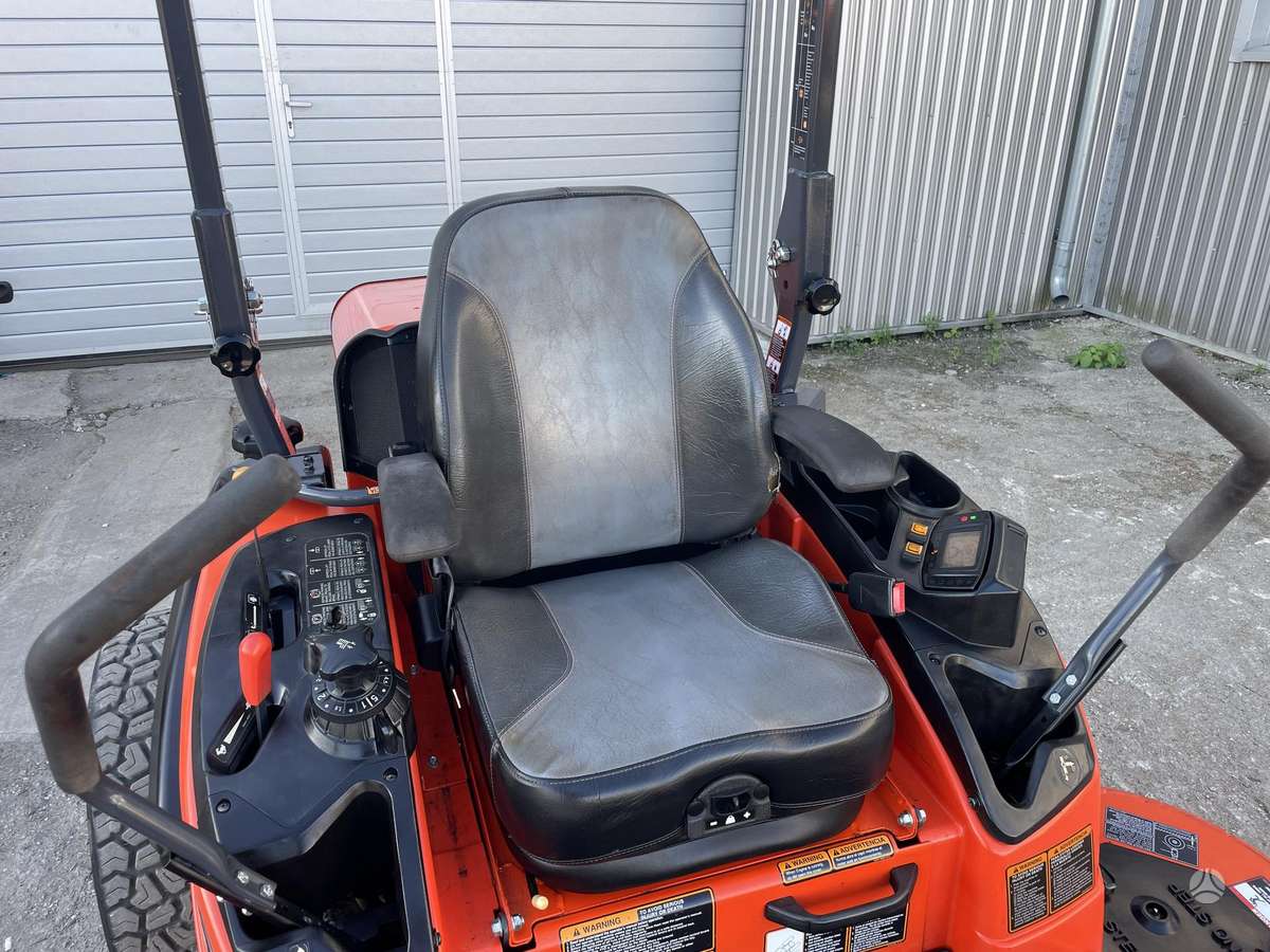 Kubota ZD1511, sodo traktoriai