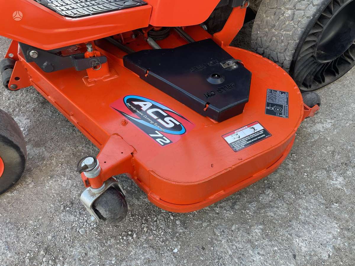 Kubota ZD1511, sodo traktoriai