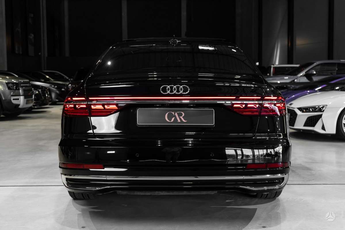 Audi A8, 3.0 l., Седан