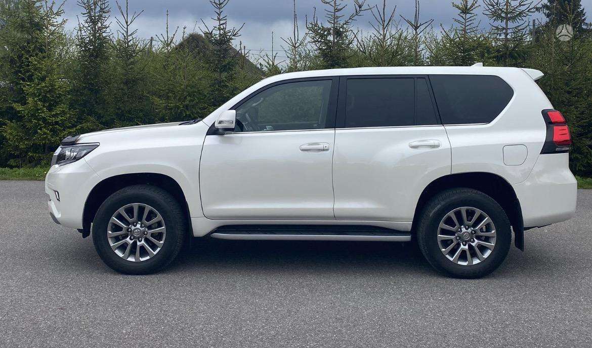 Toyota Land Cruiser - 5