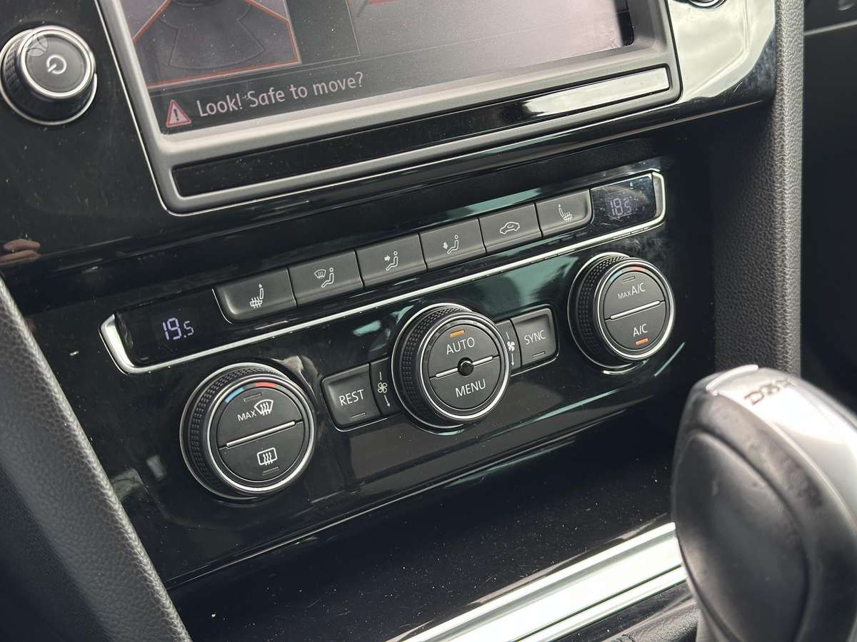 Volkswagen Passat, 2.0 l., Универсал