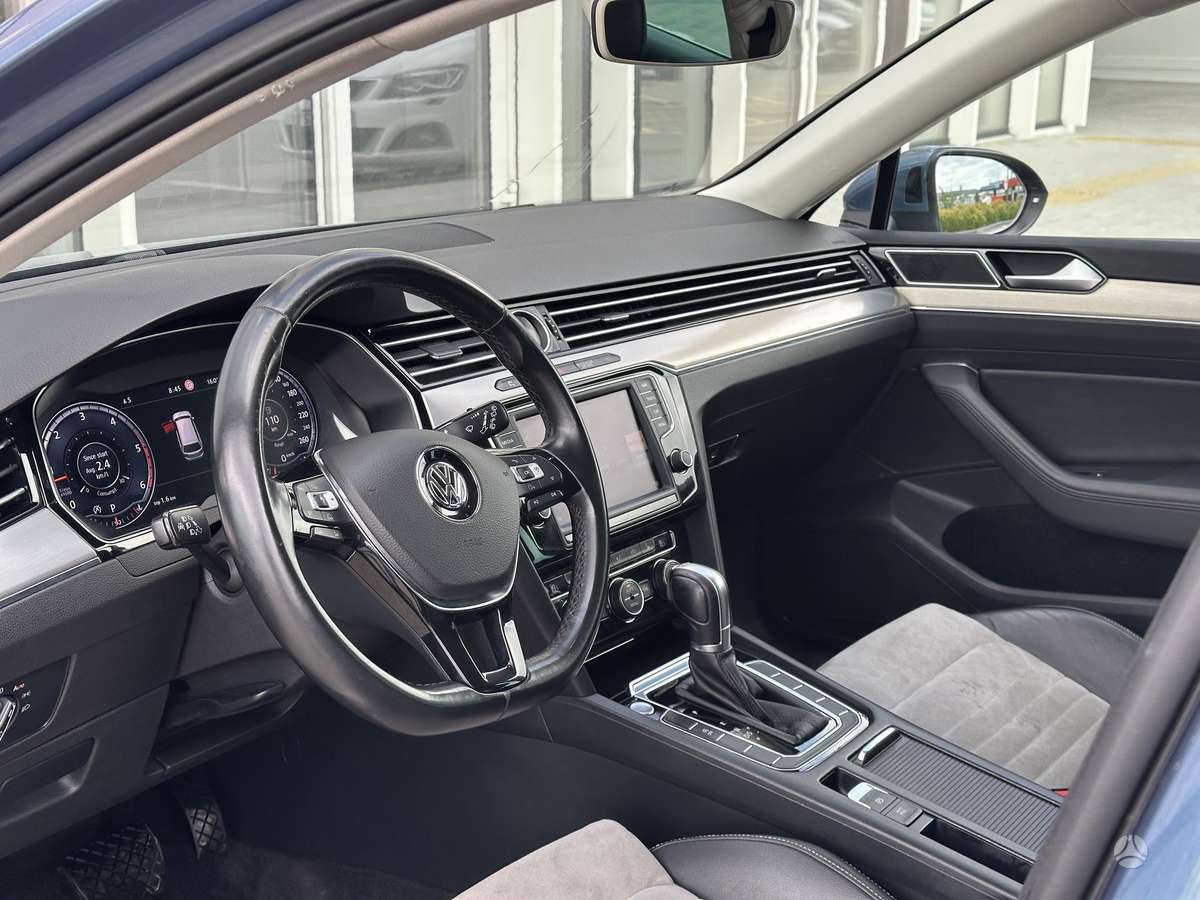 Volkswagen Passat - 7