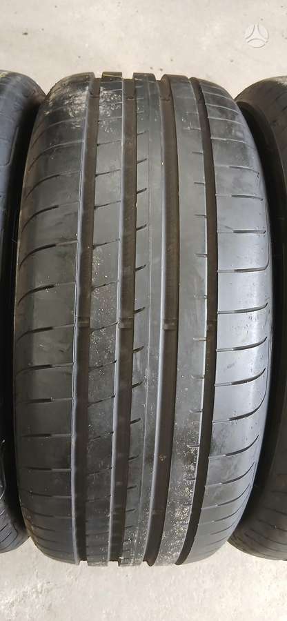 Goodyear, summer 235/45 R18