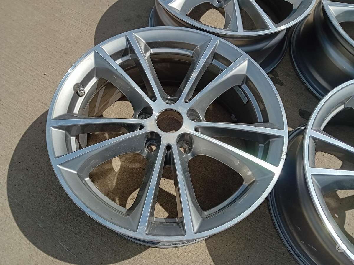 Audi ET27, light alloy, R17