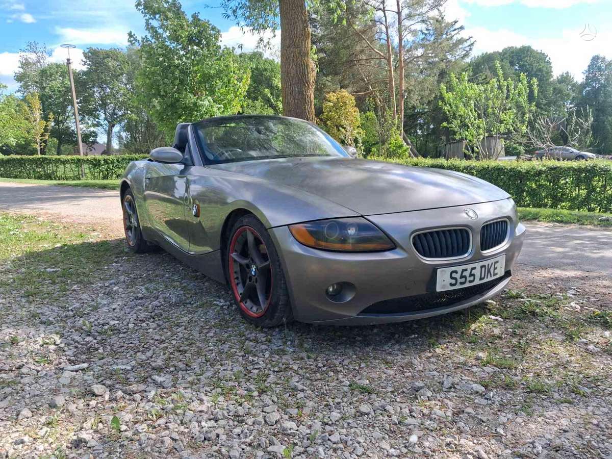 BMW Z4, 2.5 l., convertible