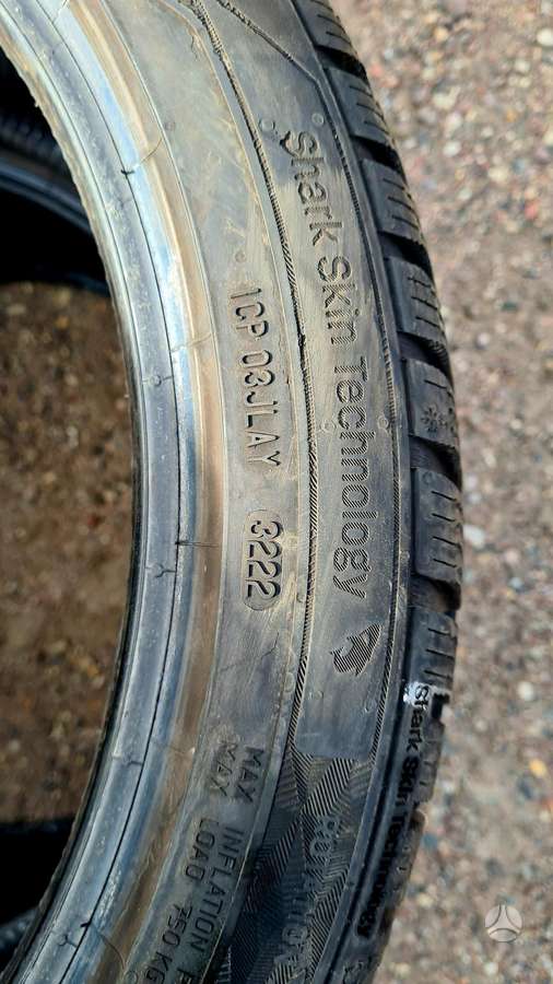 Uniroyal Winterexpert, winter 245/40 R19