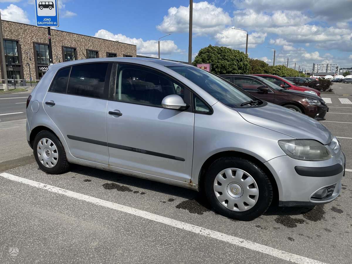 Volkswagen Golf Plus - 5