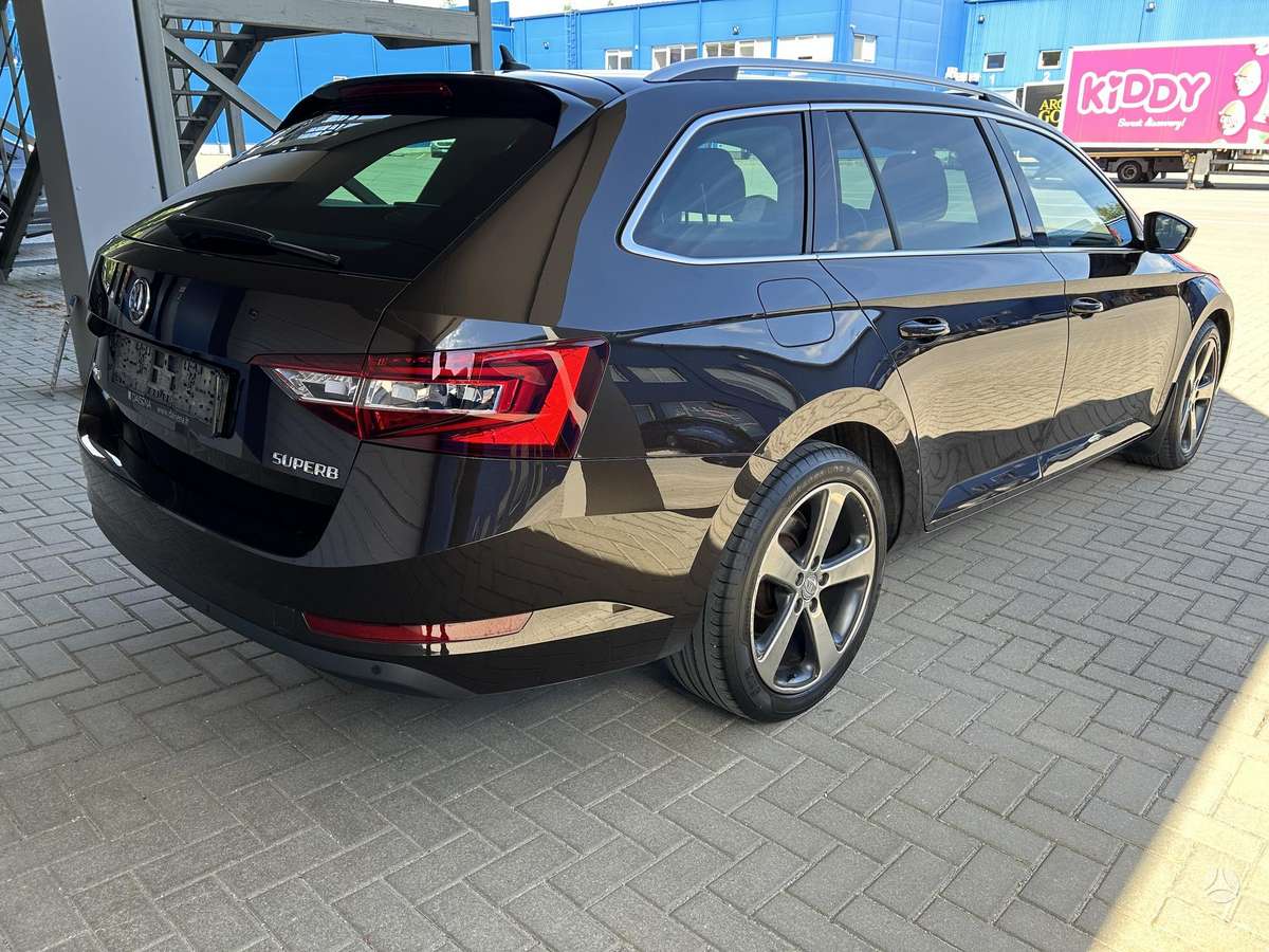 Skoda Superb, 2.0 l., Универсал