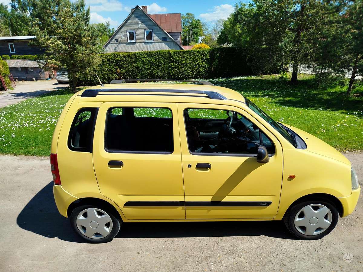 Suzuki Wagon R+, 1.3 l., saloon / sedan