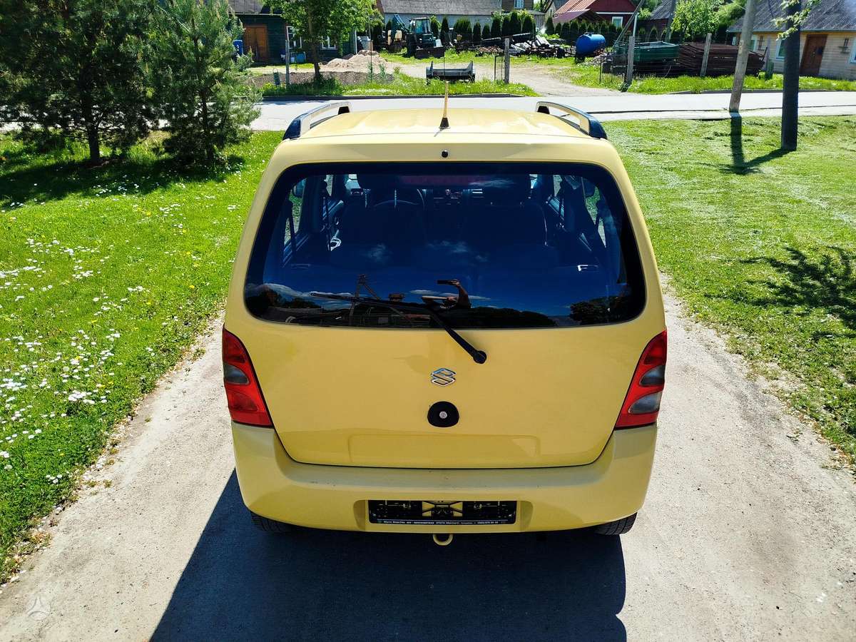 Suzuki Wagon R+, 1.3 l., saloon / sedan