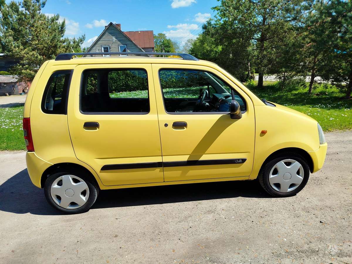 Suzuki Wagon R+, 1.3 l., saloon / sedan