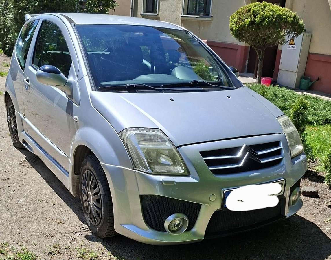 Citroen C2, 1.1 l., hatchback