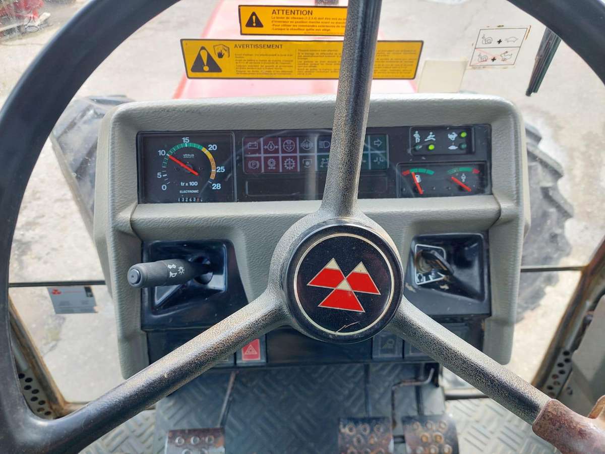 Massey Ferguson 3120, тракторы