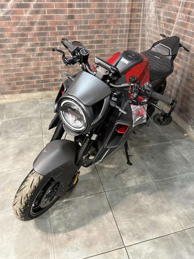 KTM -kita- 1290cc, superbikes