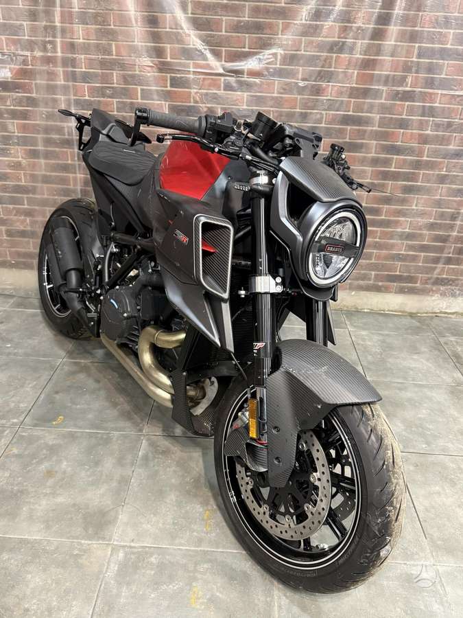 KTM -kita- 1290cc, superbikes