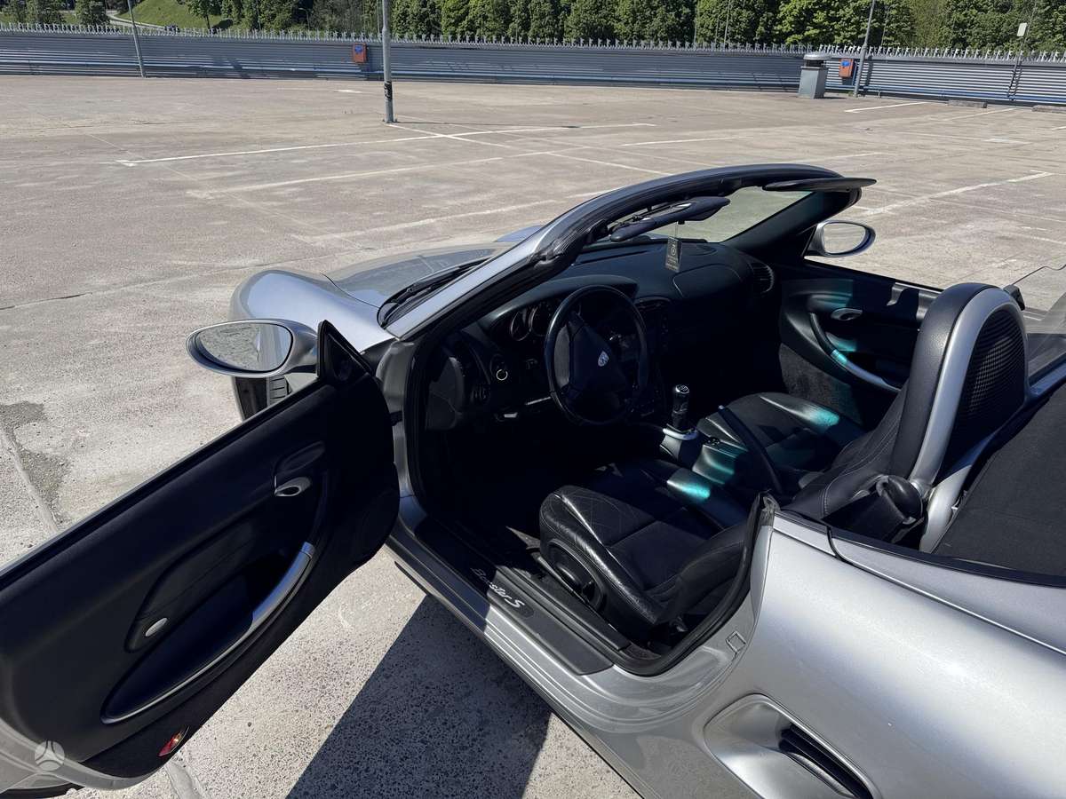 Porsche Boxster - 4