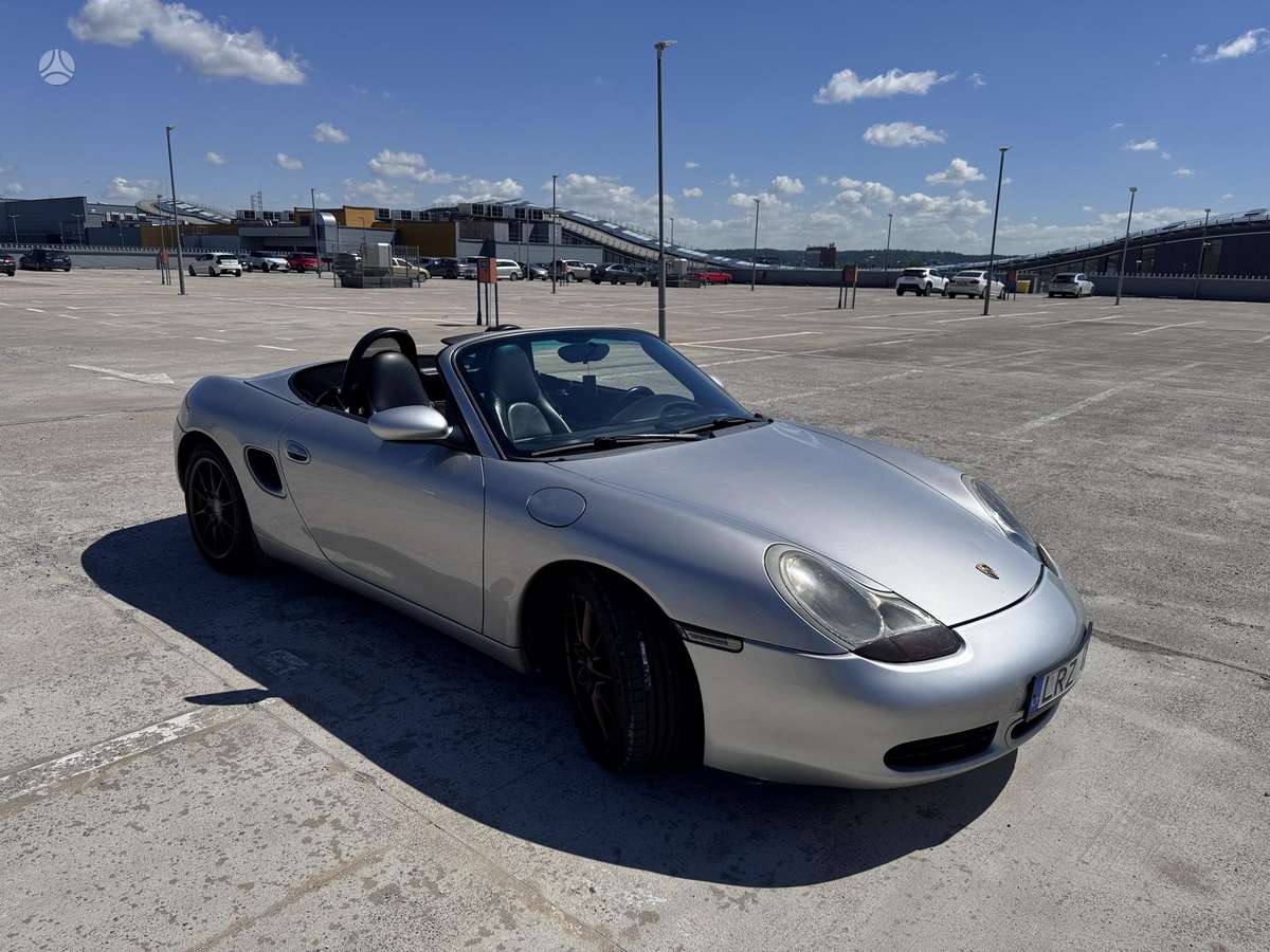 Porsche Boxster - 1