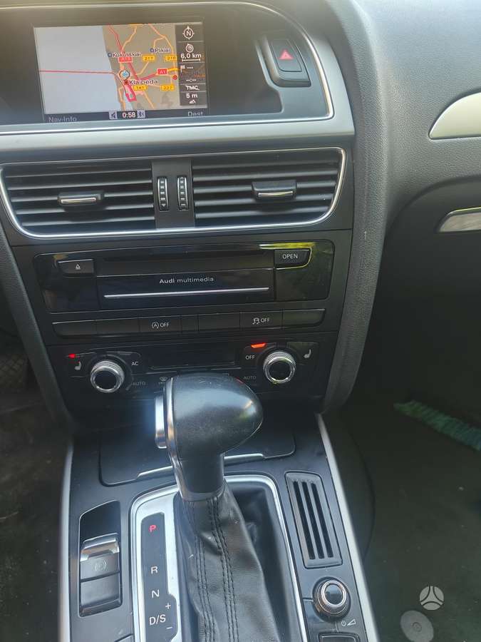 Audi A4, 3.0 l., universalas