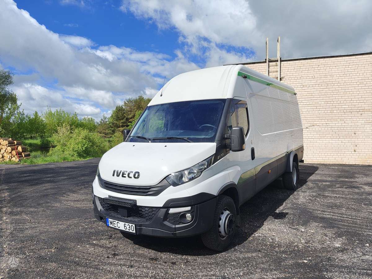 Iveco Daily 70C18, box trucks / box vans
