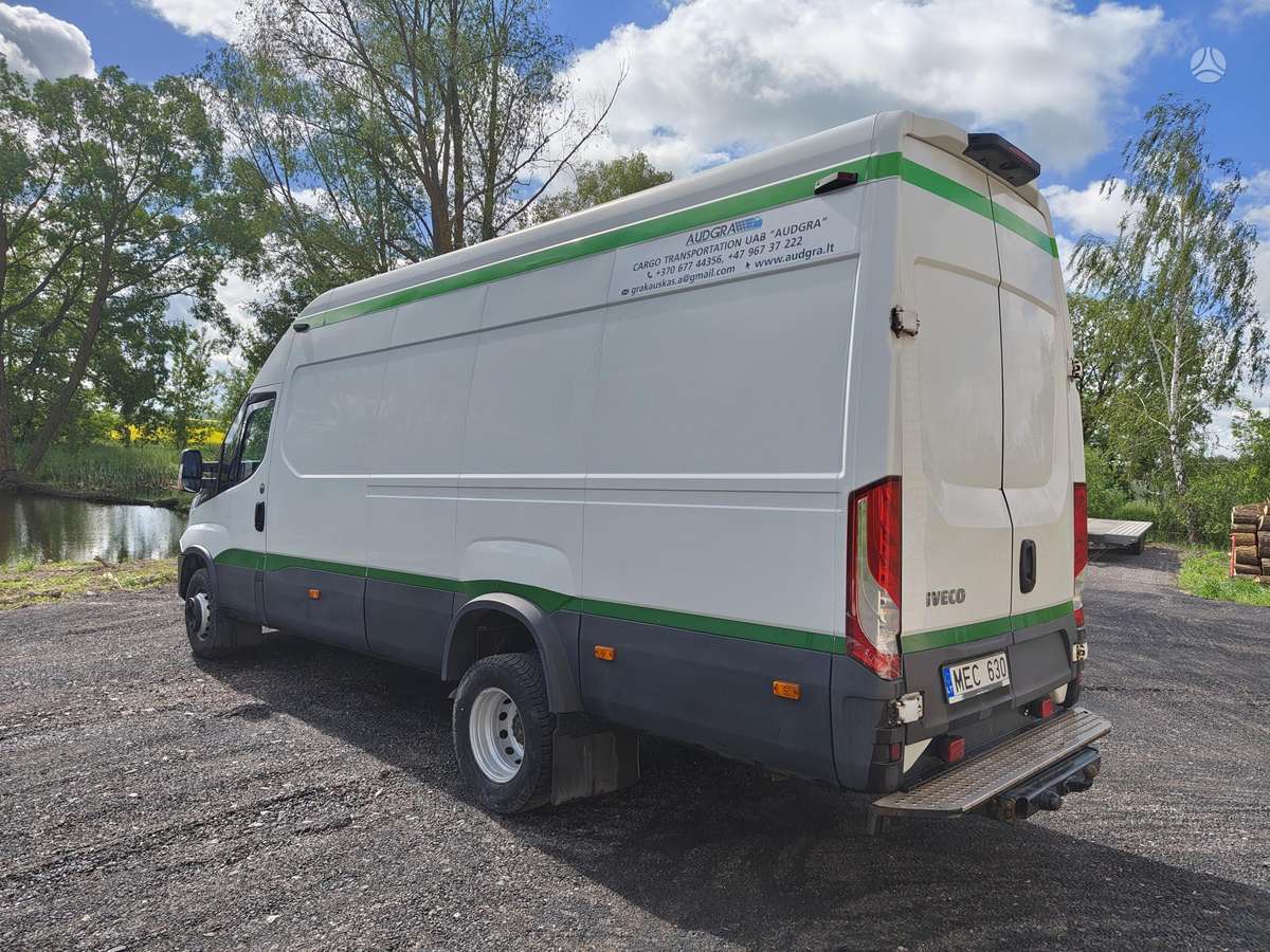 Iveco Daily 70C18, kietašoniai