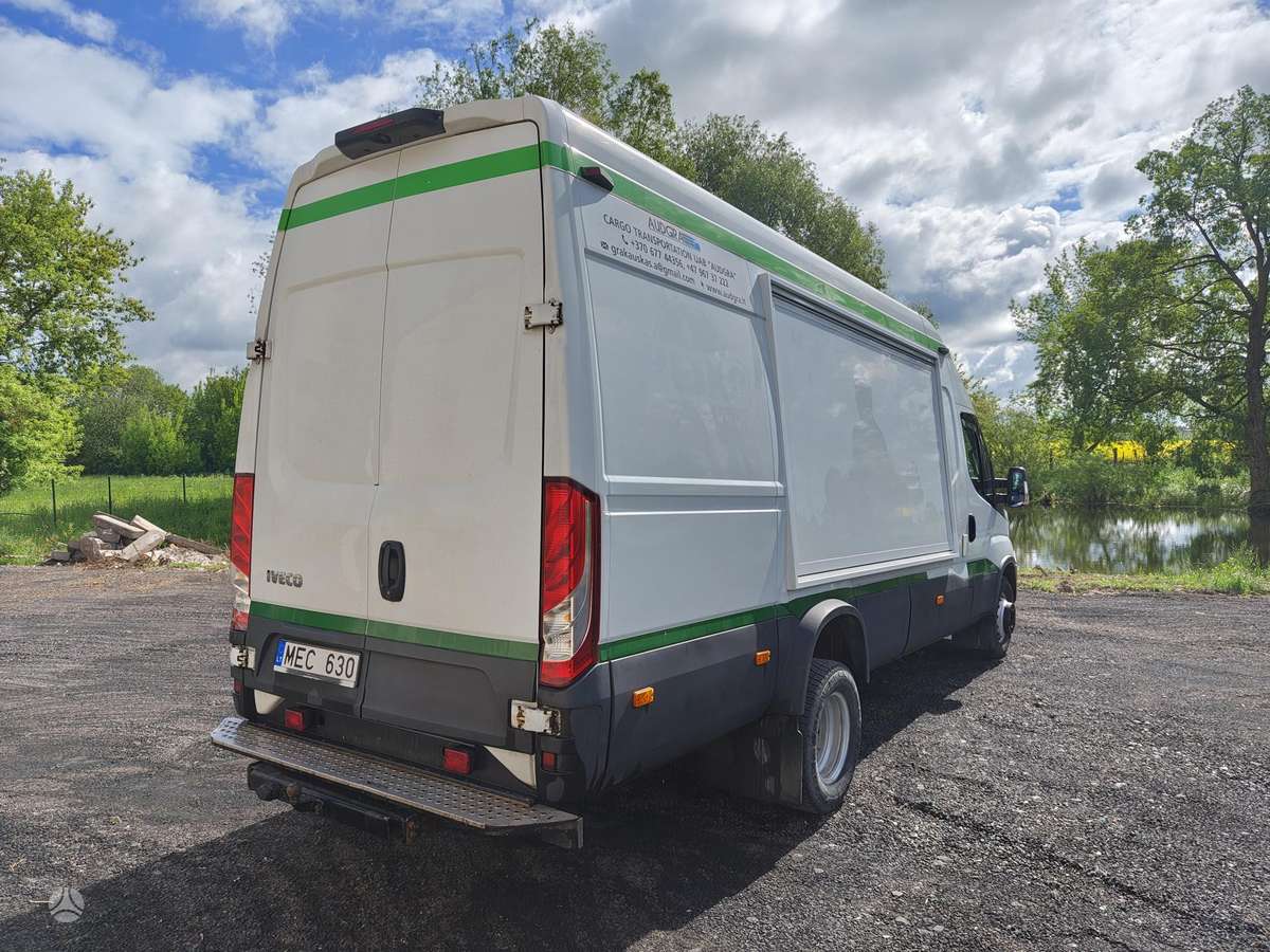 Iveco Daily 70C18, box trucks / box vans