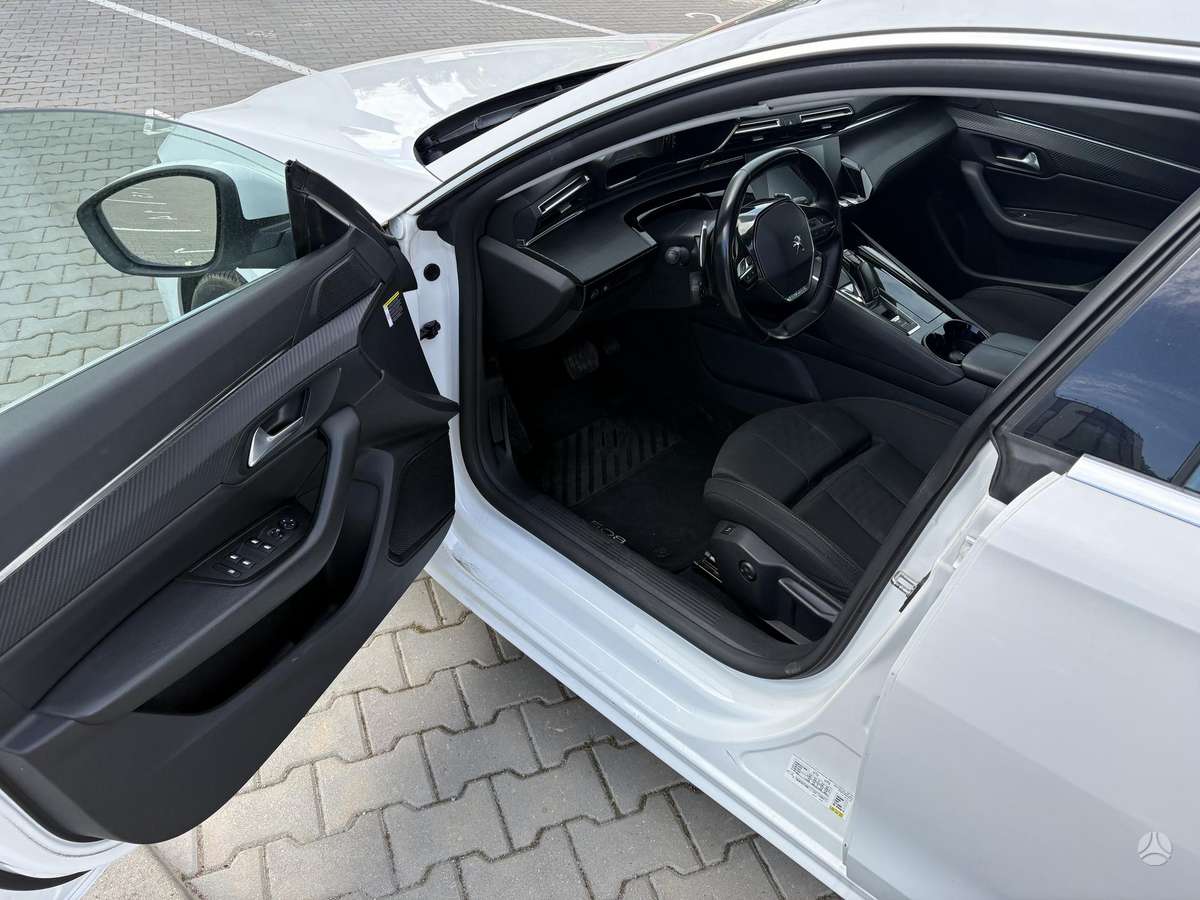Peugeot 508 - 8