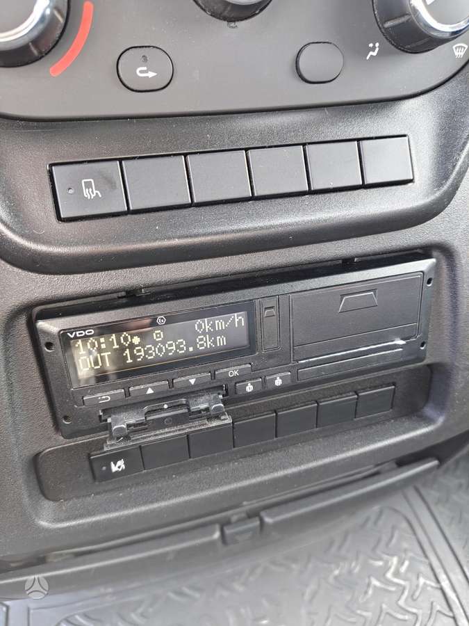 Iveco Daily 70C18, box trucks / box vans
