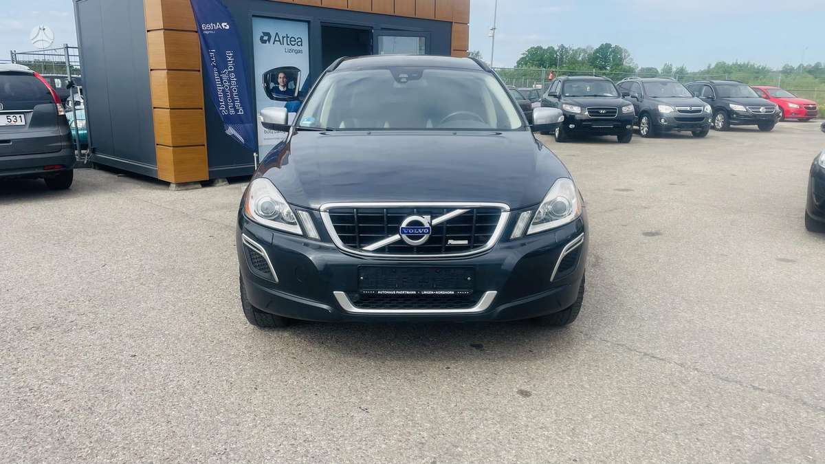 Volvo XC60 - 2
