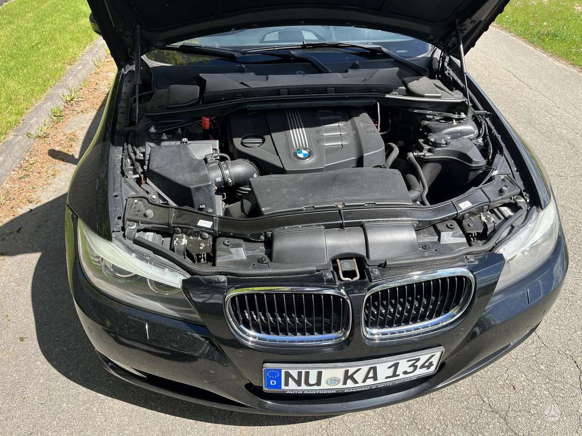 BMW 320, wagon