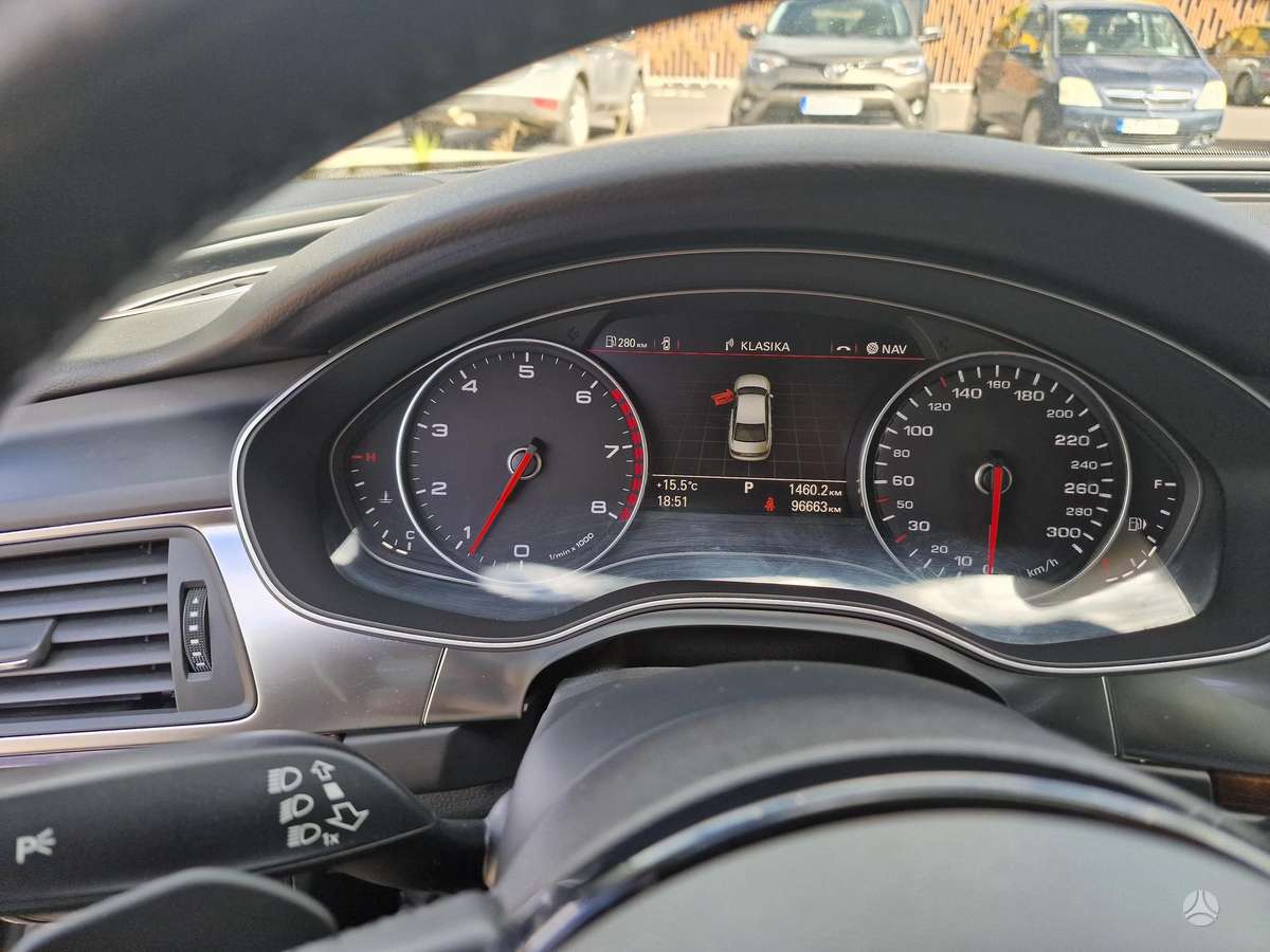 Audi A6, 2.0 l., Седан