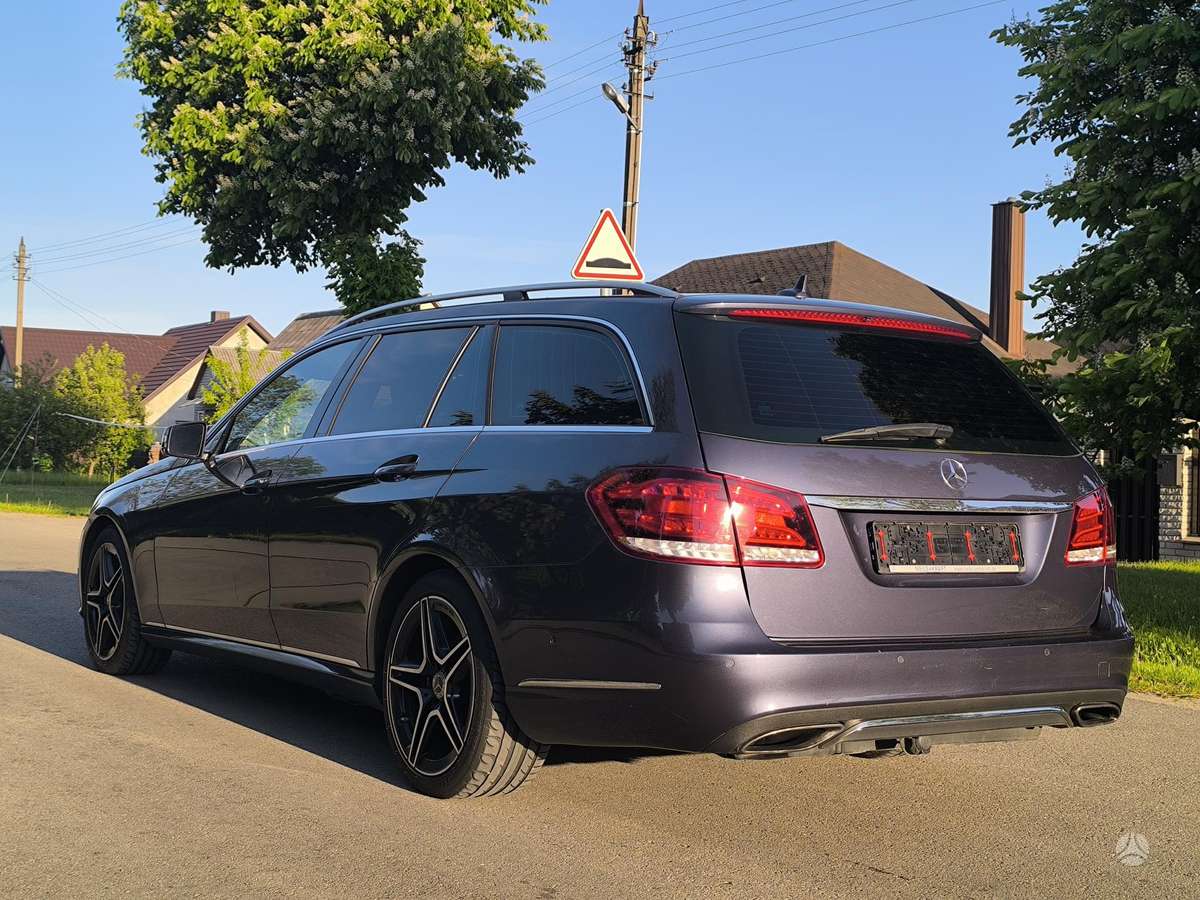 Mercedes-Benz E300, 3.0 l., Универсал