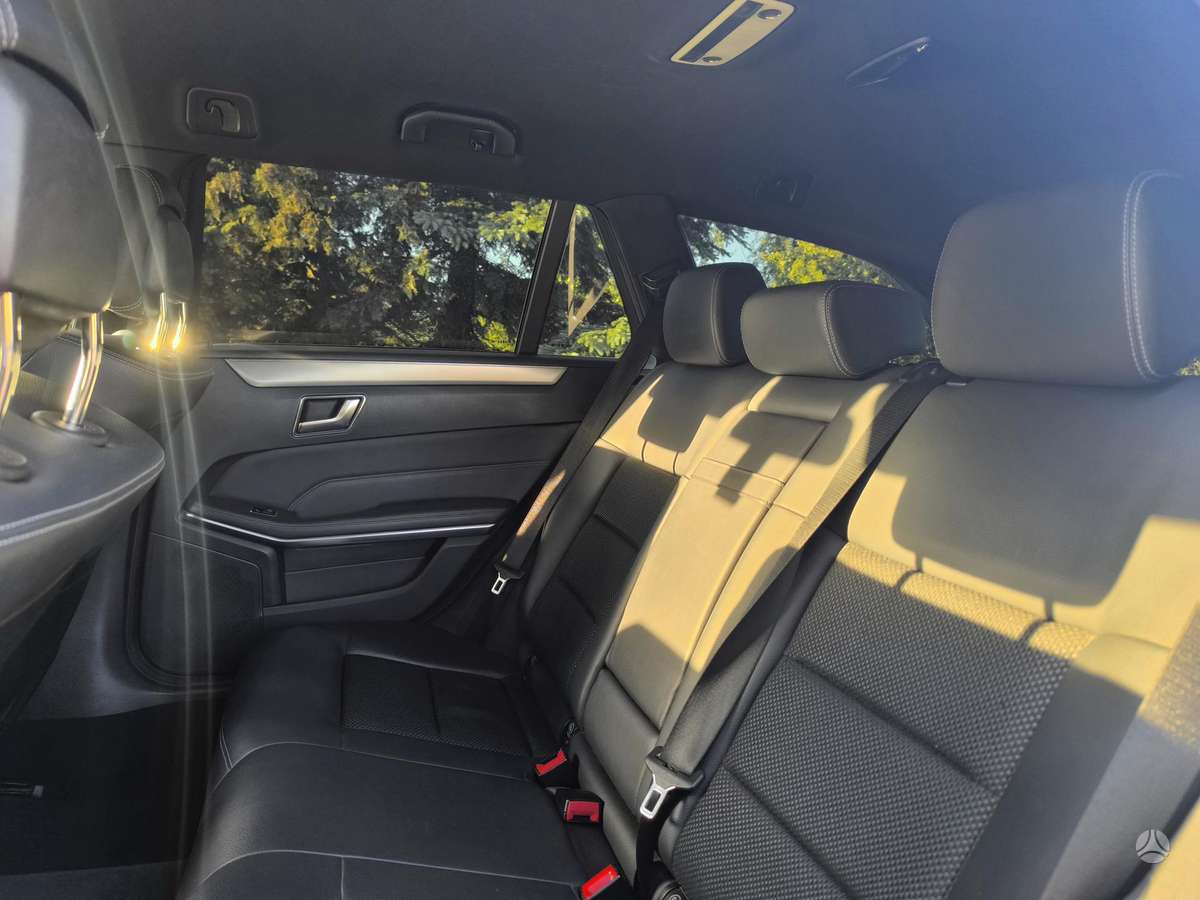 Mercedes-Benz E300, 3.0 l., Универсал