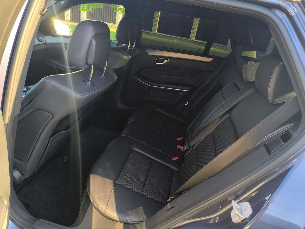 Mercedes-Benz E300, 3.0 l., Универсал
