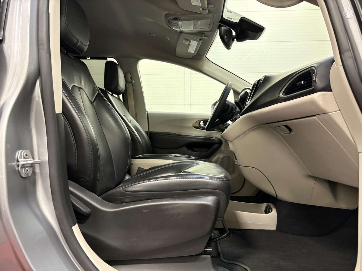 Chrysler Pacifica, 3.6 l., Минивэн
