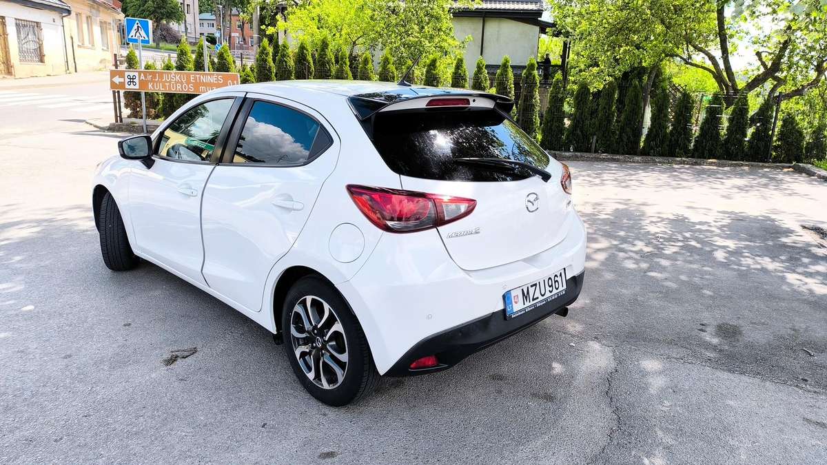 Mazda 2, 1.5 l., hečbekas