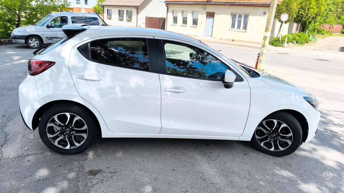 Mazda 2, 1.5 l., hečbekas