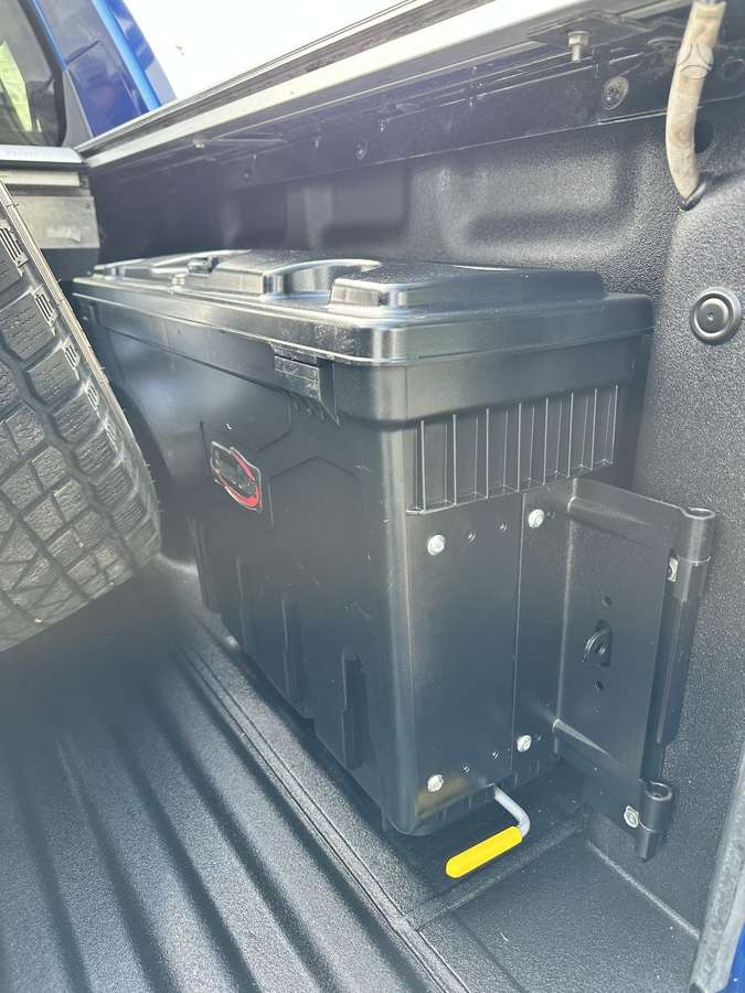 Volkswagen Amarok - 11