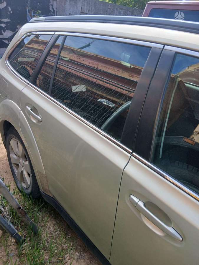 Subaru Legacy, 2.0 l., universalas