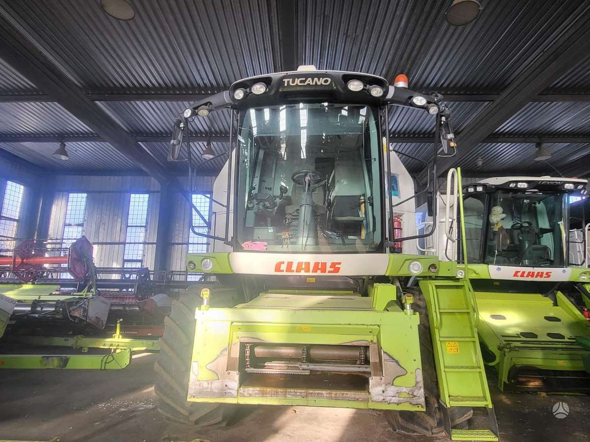 Claas Tucano 320, комбайны