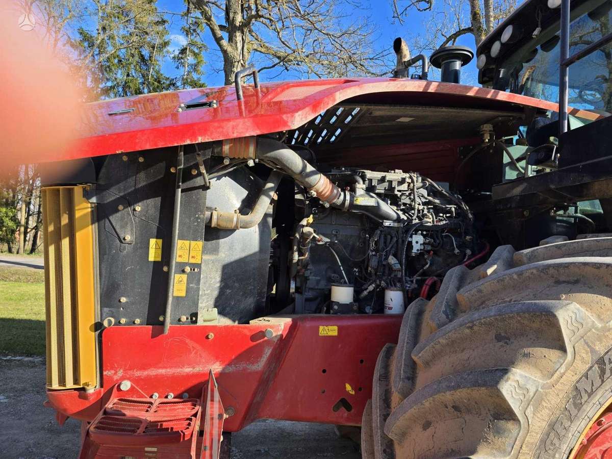 VERSATILE 375, traktori