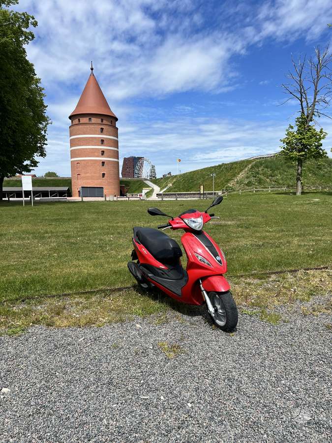 Piaggio Fly 49cc, мотороллеры / мопеды